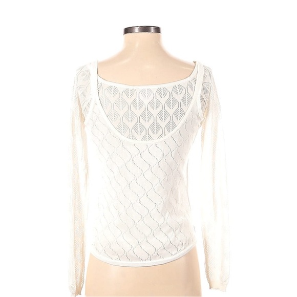 Cinq a Sept fashionable knit top - Picture 2 of 3